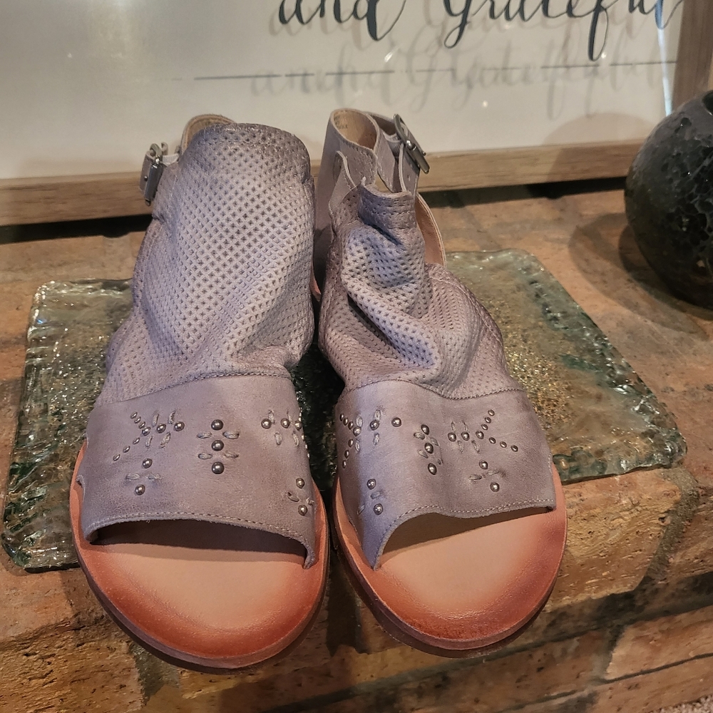 Miz Mooz FiFi Color Glacier Sandal Size 8 EU 38